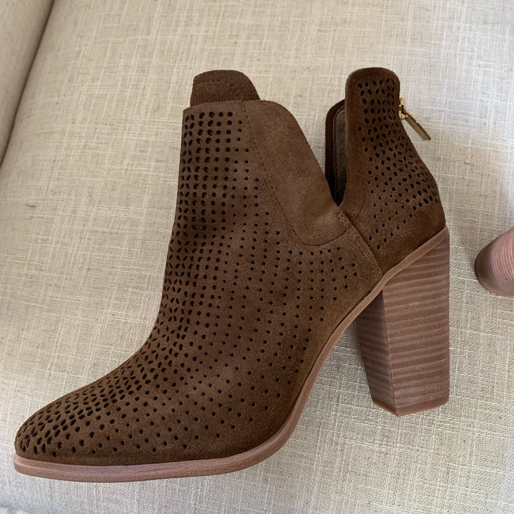 Vince Camuto heeled booties